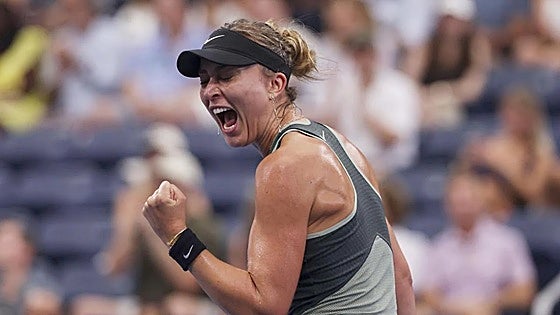 Spain's top-ranked female tennis player back in a grand slam quarter-final after almost quitting the sport