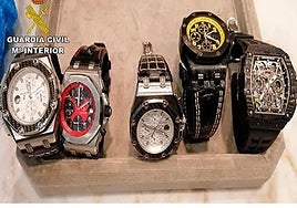 Watches seized by the Guardia Civil in an operation in 2021