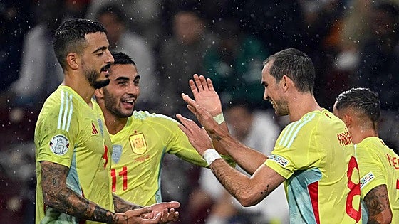 Ten-man Spain come away with resounding 4-1 win against Switzerland in Nations League