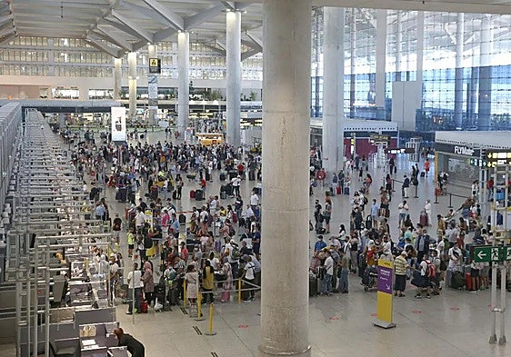 Malaga Airport welcomed more passengers in August than ever before with an average of 85,548 per day
