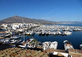 Puerto Banús attracts wealthy Arabs and Americans.