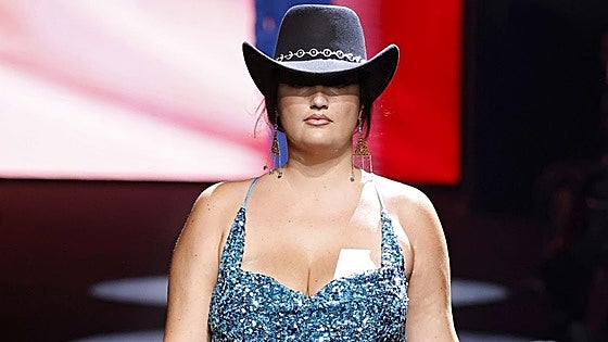 The 'curvy' model from Marbella who made history at Mercedes-Benz Fashion Week Madrid