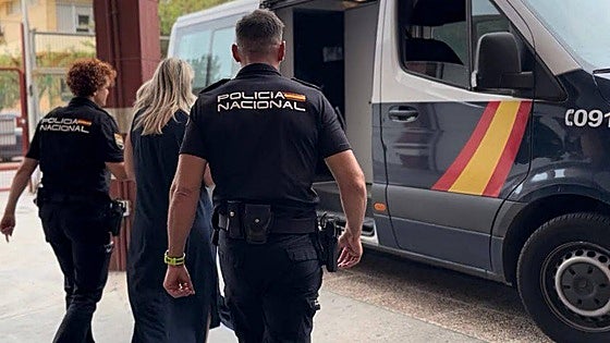 Woman posed as lawyer to swindle 50,000 euros from grieving family in Almeria