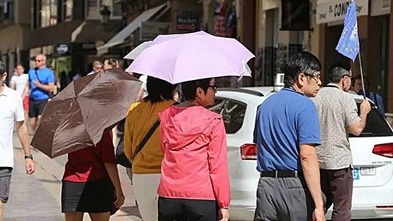 Autumn arrives in Malaga with highs of more than 30C before temperatures start to fall
