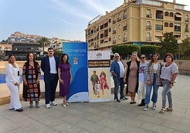 The councillor with representatives of the participating businesses.