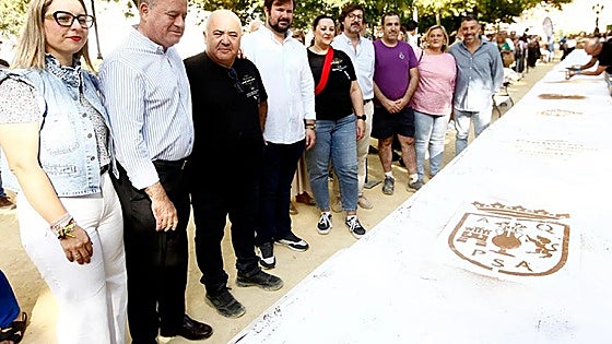 Record-breaking 5,000 portions of sweet served up in Antequera
