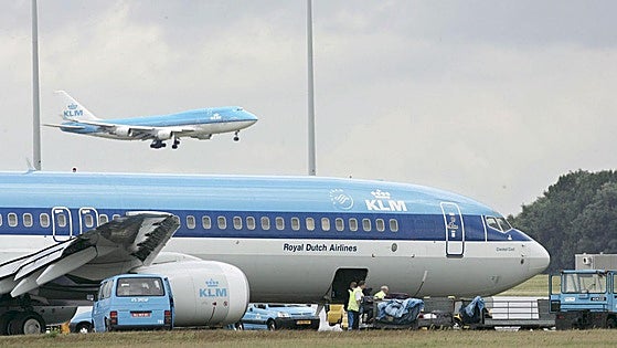 Dutch airline KLM doubles its commitment to Costa del Sol with up to six flights a week this winter