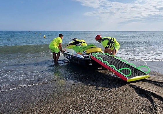 Twenty-two people rescued during summer season off eastern Costa del Sol beach