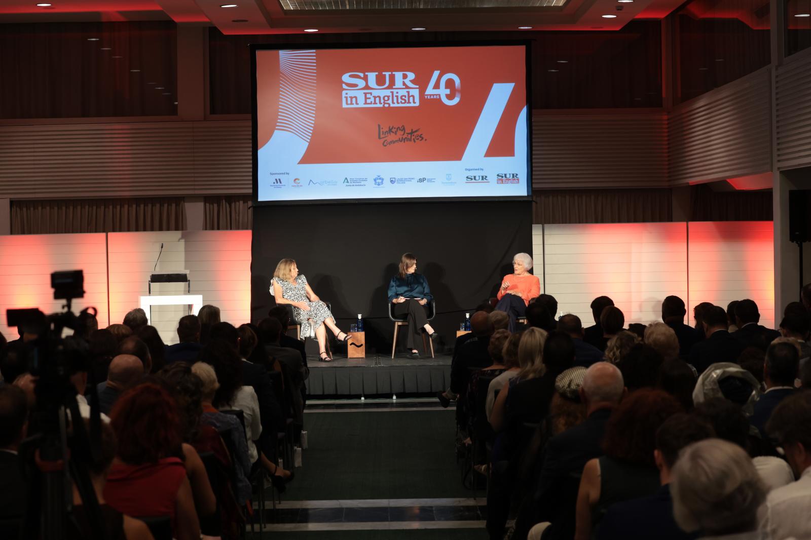 SUR in English 40th anniversary gala, in photos (II)