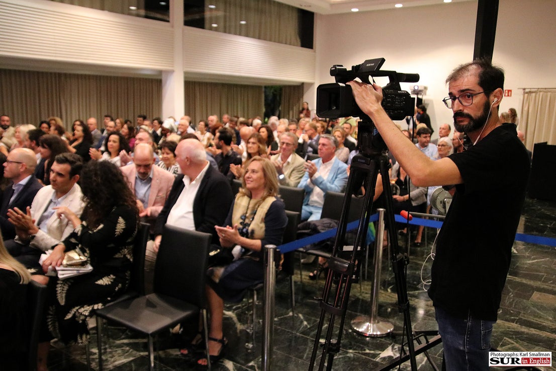 SUR in English 40th anniversary gala, in photos (III)