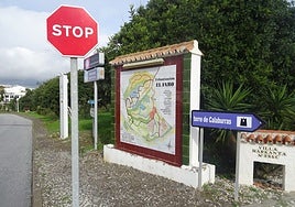 Entrance to El Faro housing estate, where one of the latest cases of squatting was quickly resolved.
