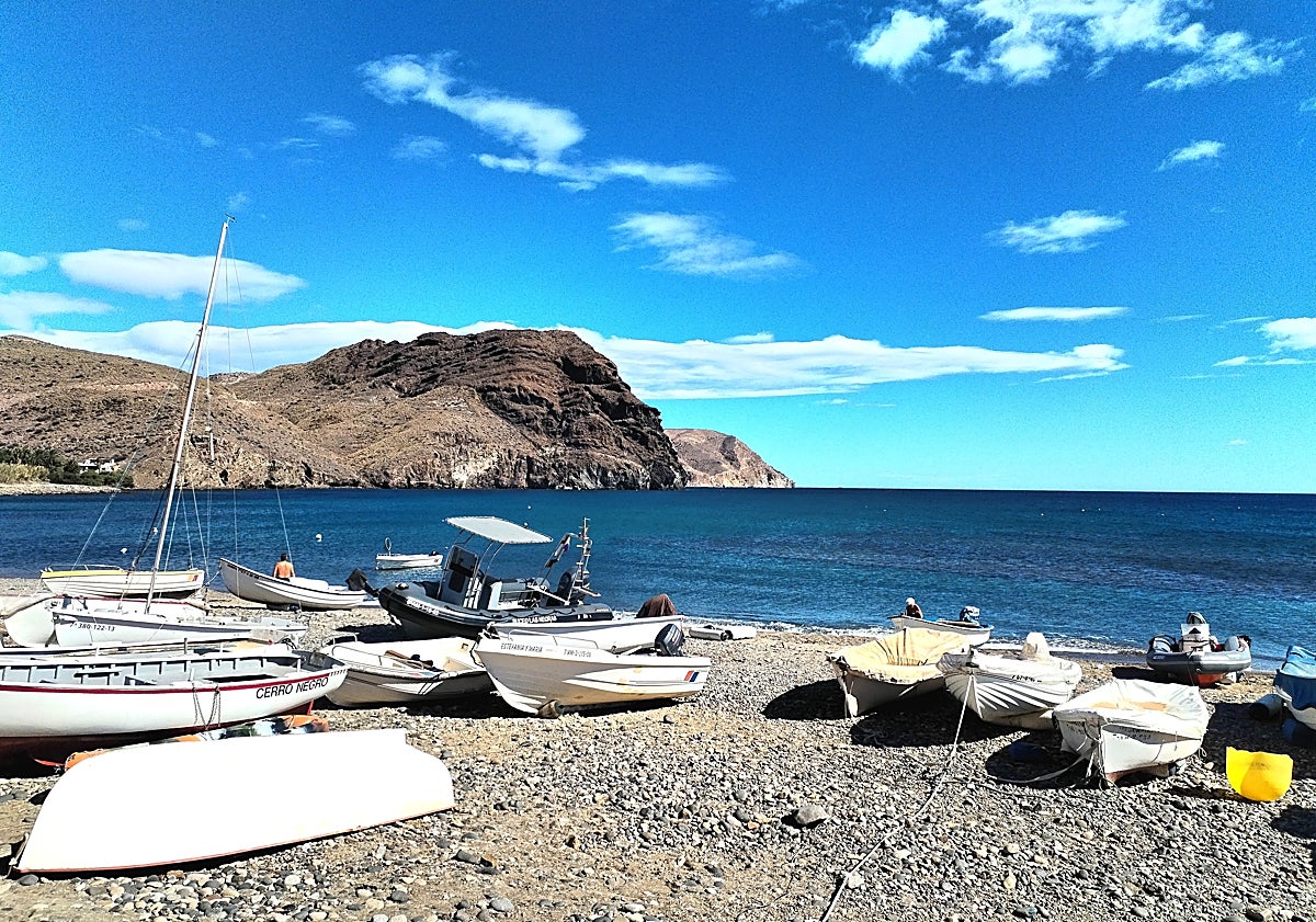 Imagen principal - Landscapes of the event.