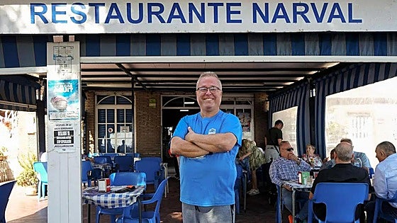 Costa del Sol restaurant's brilliant response to customers who weren't charged for paella goes viral on social media