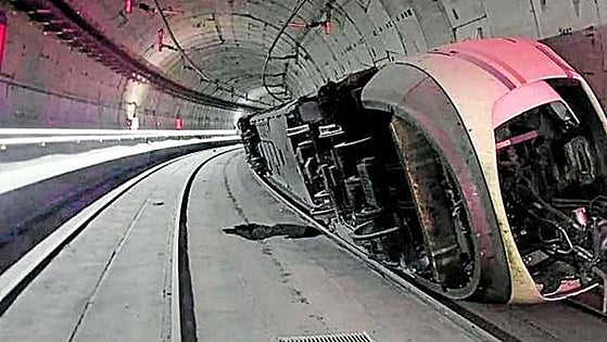 Derailment that caused rail chaos in Madrid could have prevented a worse outcome