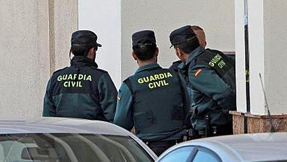 Eight suspects arrested in Malaga town during massive international police operation against food fraud