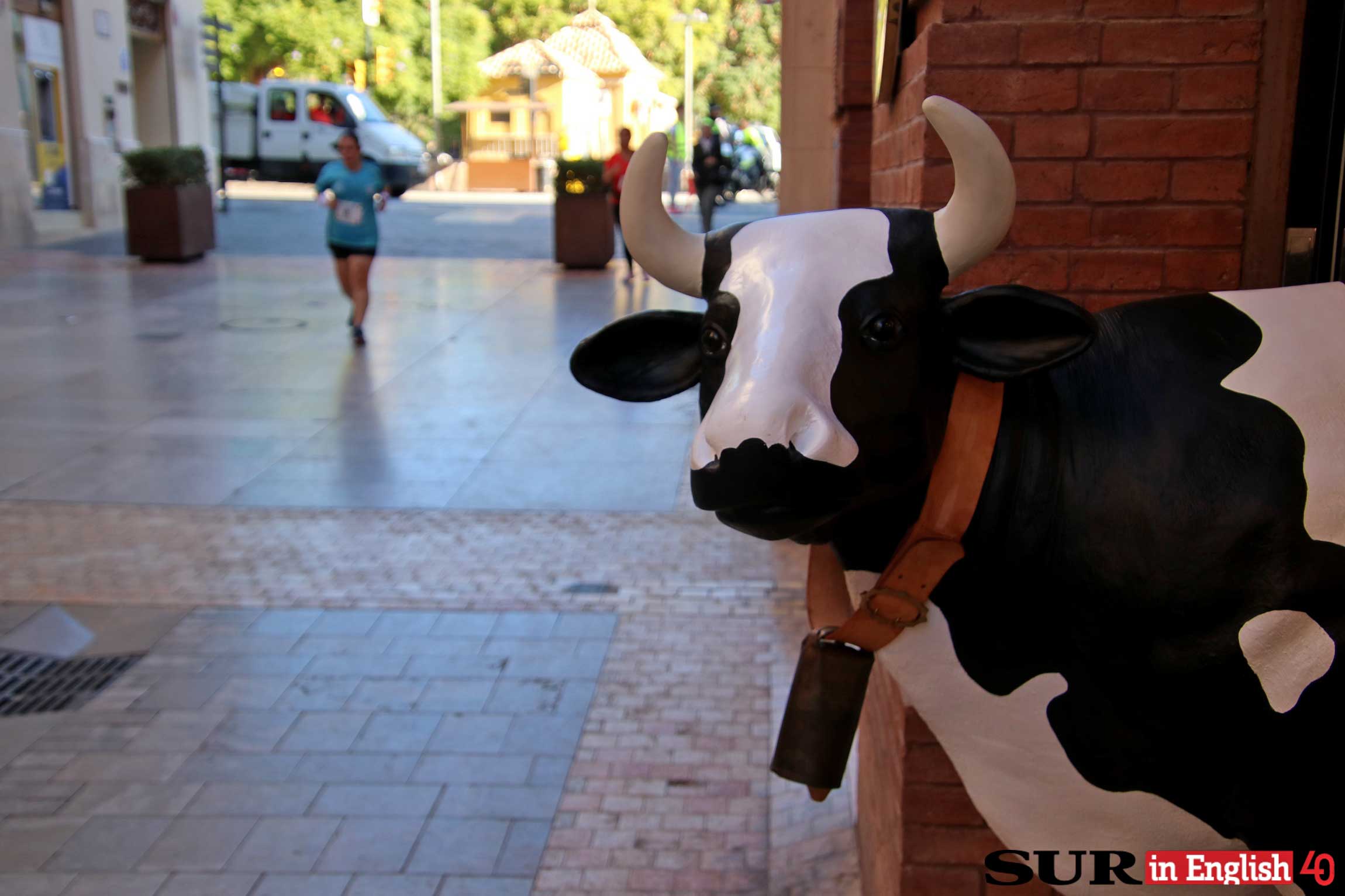 Annual press freedom event for charity hits the streets of Malaga city, in photos
