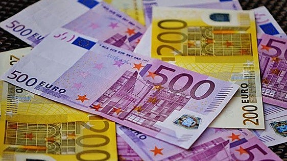 Owners of bar in Spain ordered to pay back eleven-million-euro lottery winnings