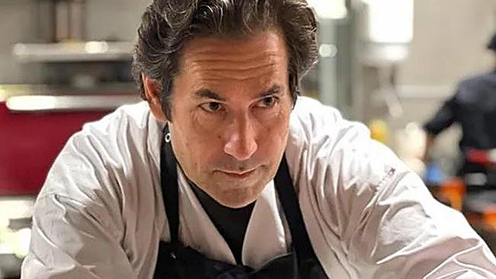 Carlos Navarro, the Costa computer scientist turned renowned specialist in Japanese cuisine