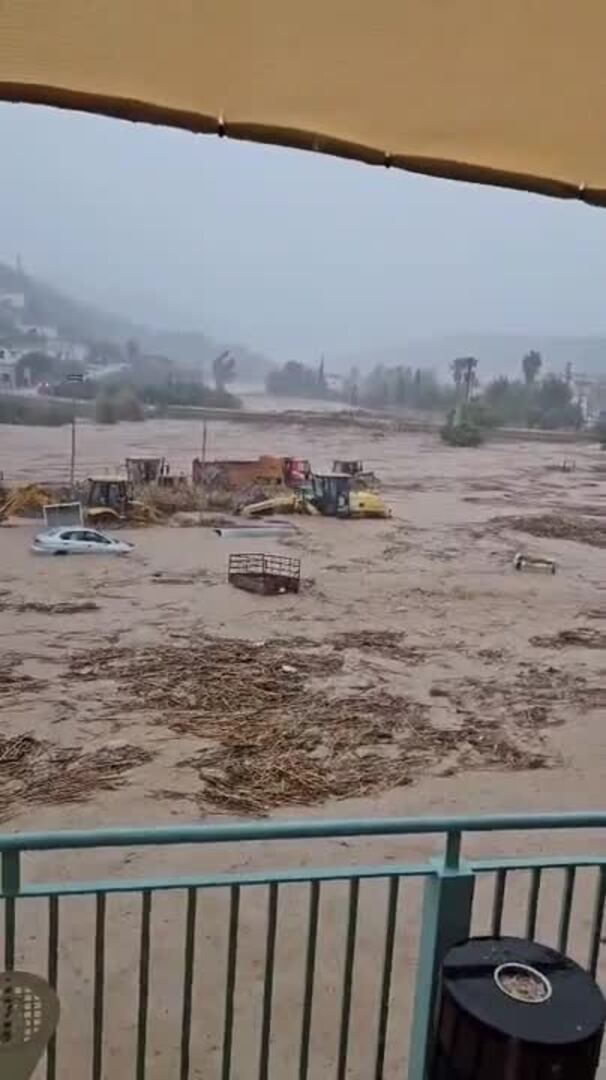 This is the moment a river in the Axarquía burst its banks as torrential rains hit Malaga province