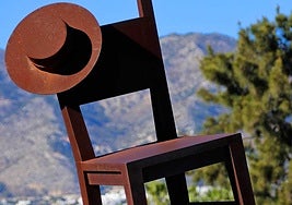 Iconic flamenco chair sculpture installed on Fuengirola roundabout destroyed
