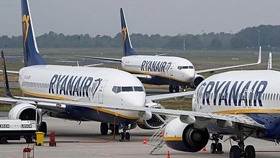Low-cost airlines to be fined 179 million for hand-luggage fees in Spain