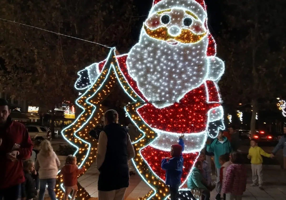 Mijas will light up 4 million LED lights spread over the three districts.