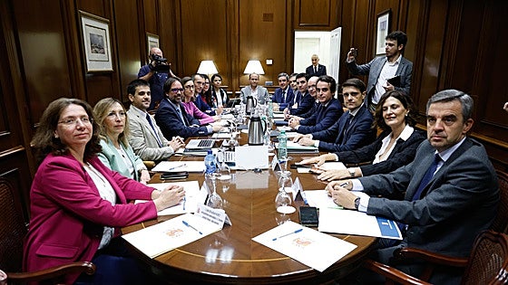 Government to commission 1.2m-euro feasibility study for a train along the entire Costa del Sol
