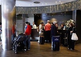 The reception area of the AC Marriott Málaga Palacio on Thursday.