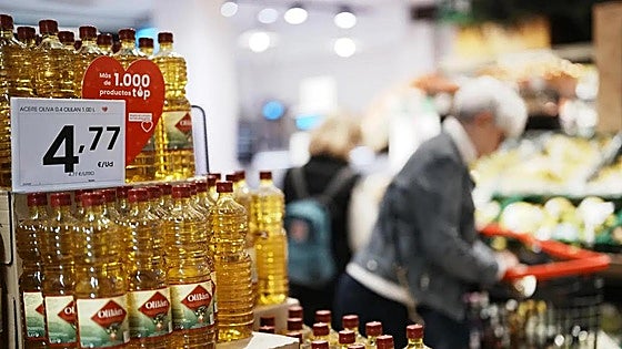 Basic food shopping basket prices up by 9% since 2023 despite IVA sales tax reduction in Spain