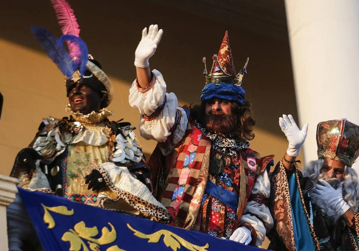 Huge Three Kings parade in Malaga brought forward to avoid the forecast rain