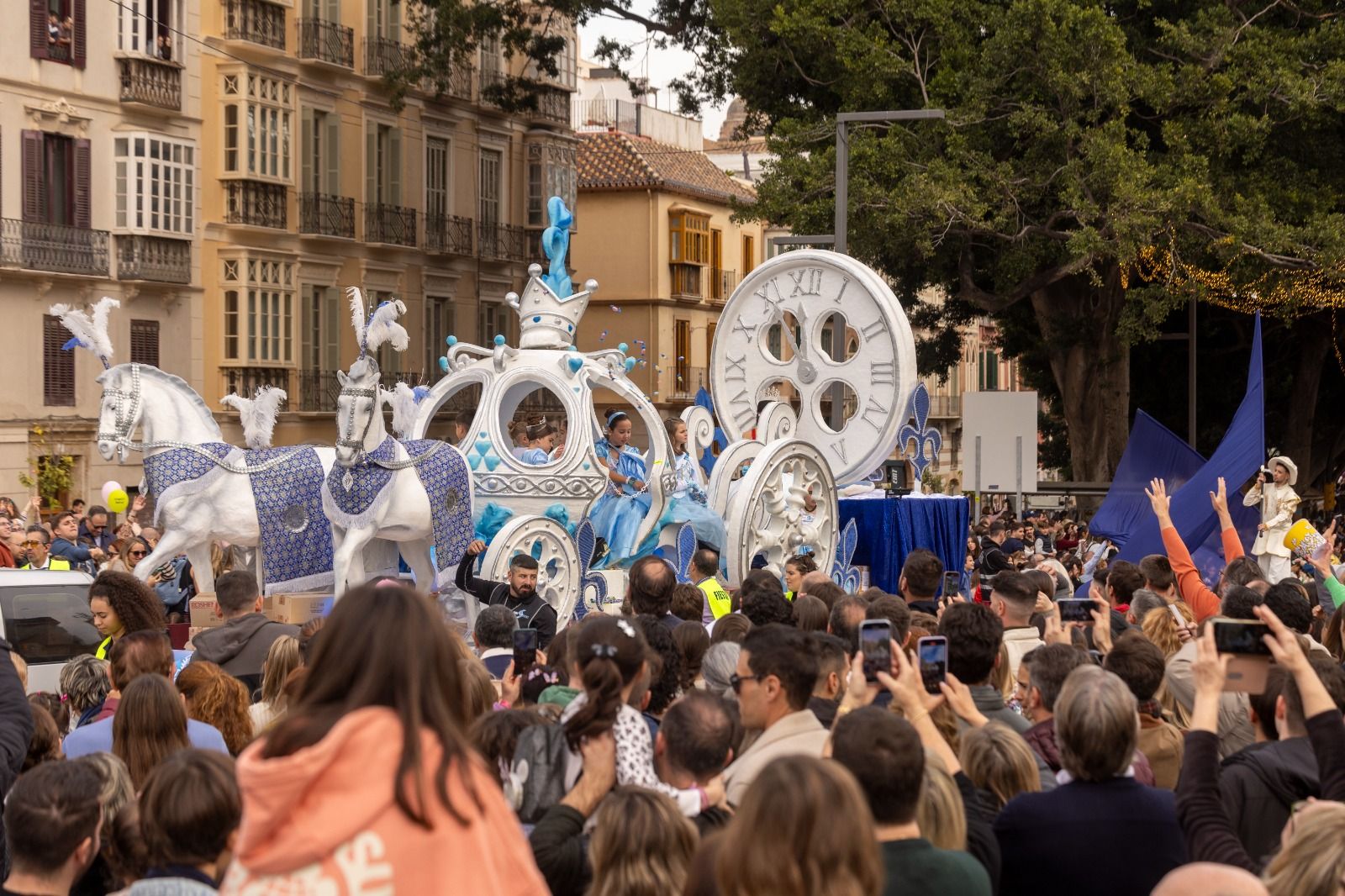 Malaga city&#039;s huge Three Kings cavalcade 2025, in pictures