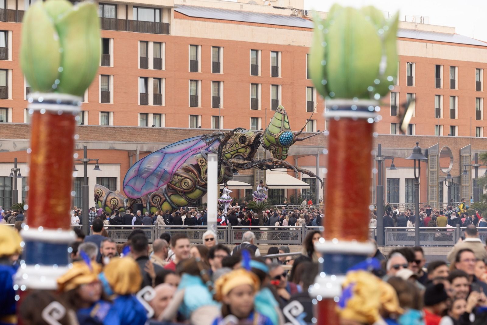 Malaga city&#039;s huge Three Kings cavalcade 2025, in pictures