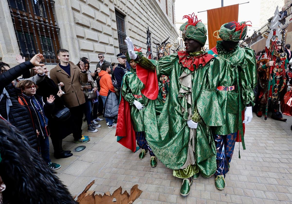 Malaga city&#039;s huge Three Kings cavalcade 2025, in pictures