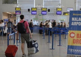 Carry-on baggage requirements for flying in 2025: what do Ryanair, Iberia or Vueling allow?