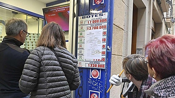 Mystery of Spanish winner of 162m jackpot prize from EuroMillions lottery has finally been solved