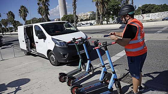 Days numbered for electric scooters for rent: this is how the concessions will be revoked in Malaga