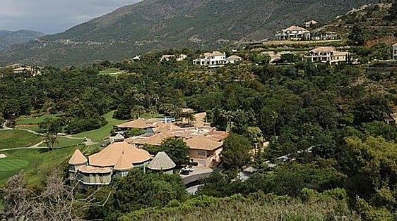 Eight of the ten most expensive places to buy a property in Andalucía are near the Costa del Sol