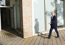 José María García Urbano, arriving at Court number 5 in Estepona, in a file picture taken in November.
