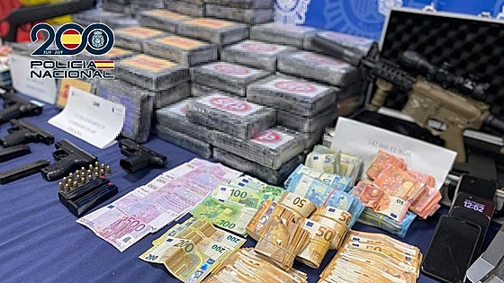Thirteen members of the same family arrested in Malaga in drug trafficking and money laundering operation