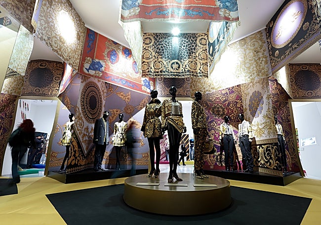 A room that reflects the Baroque aesthetic of Versace.