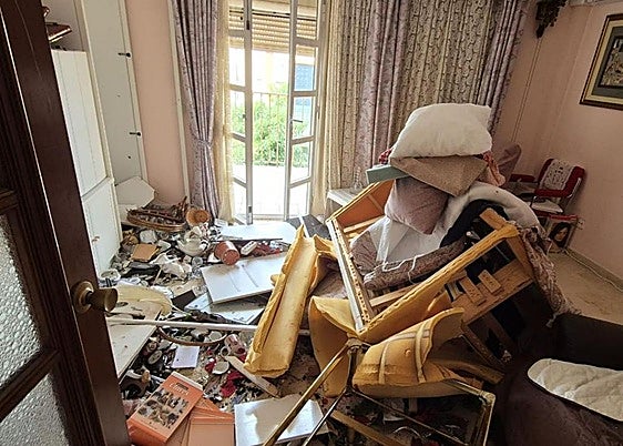 Remanded in custody for smashing up the Fuengirola home of the elderly man he was caring for and stealing 5,000 euros