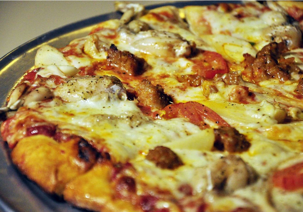 Why is World Pizza Day celebrated on 9 February?