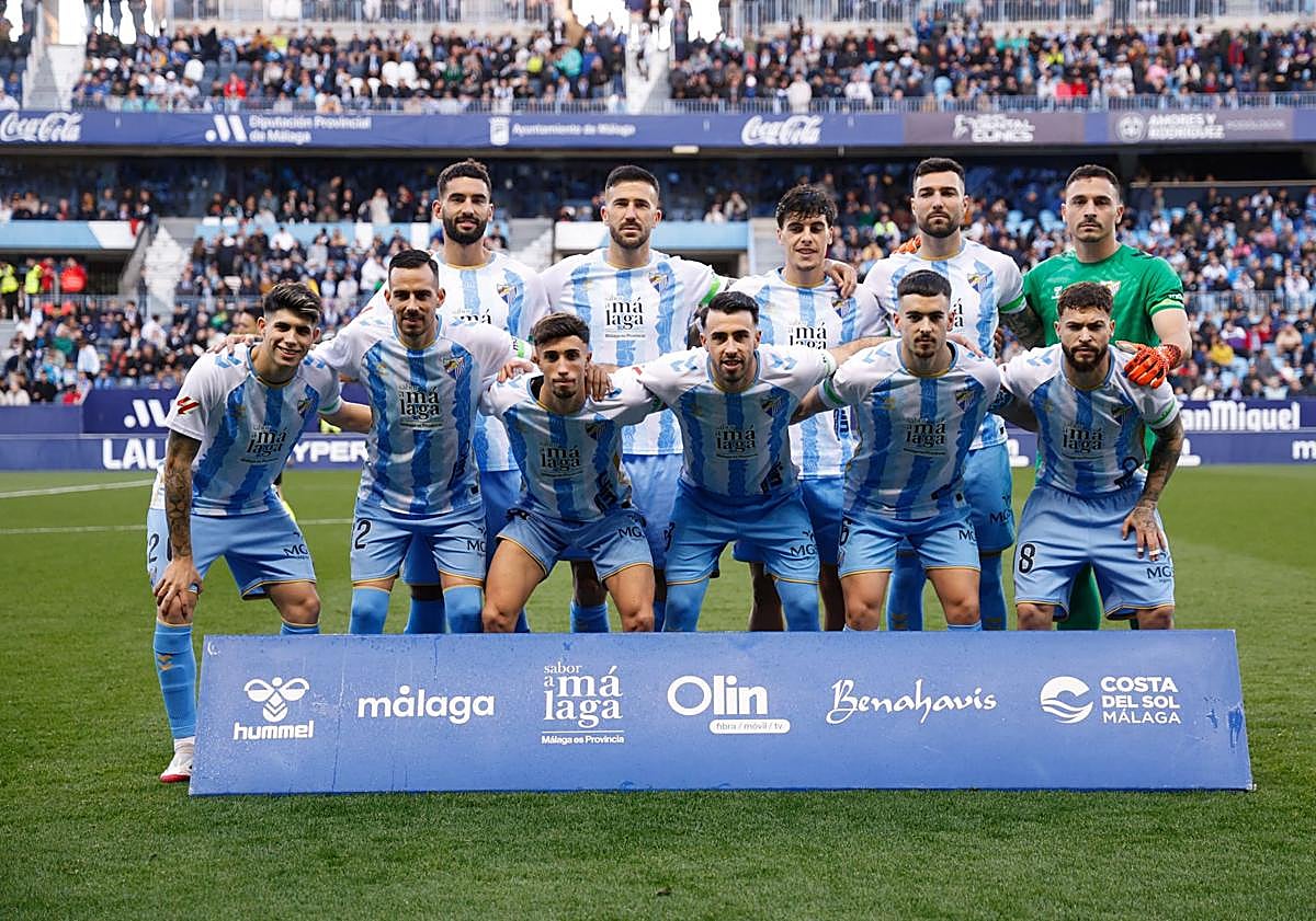 Imagen principal - Álex Pastor to the rescue for wasteful Malaga CF