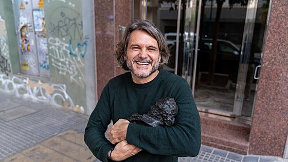 Salva Reina, Malaga winner of Spain's Goya film academy award, limps back to the city