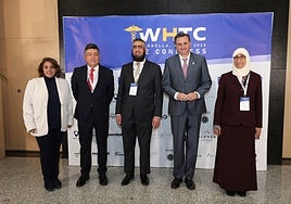 The deputy mayor, Félix Romero, at the opening of the conference.