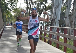 Runners during last year's half marathon in Estepona.