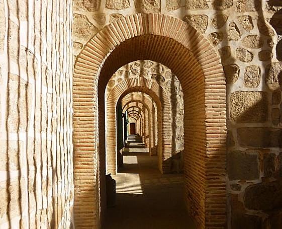 The historic centre reveals Toledo’s diverse Muslim, Christian and Jewish cultural past