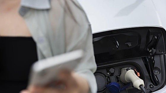 New car registrations fall across Europe, except in Spain