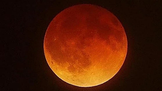'Blood moon' in March: When is it, what time will the total eclipse happen and where can it be seen in Spain?