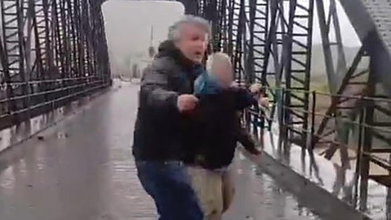 This was the moment a man attacked a TV news crew during live broadcast from Guadalhorce valley town